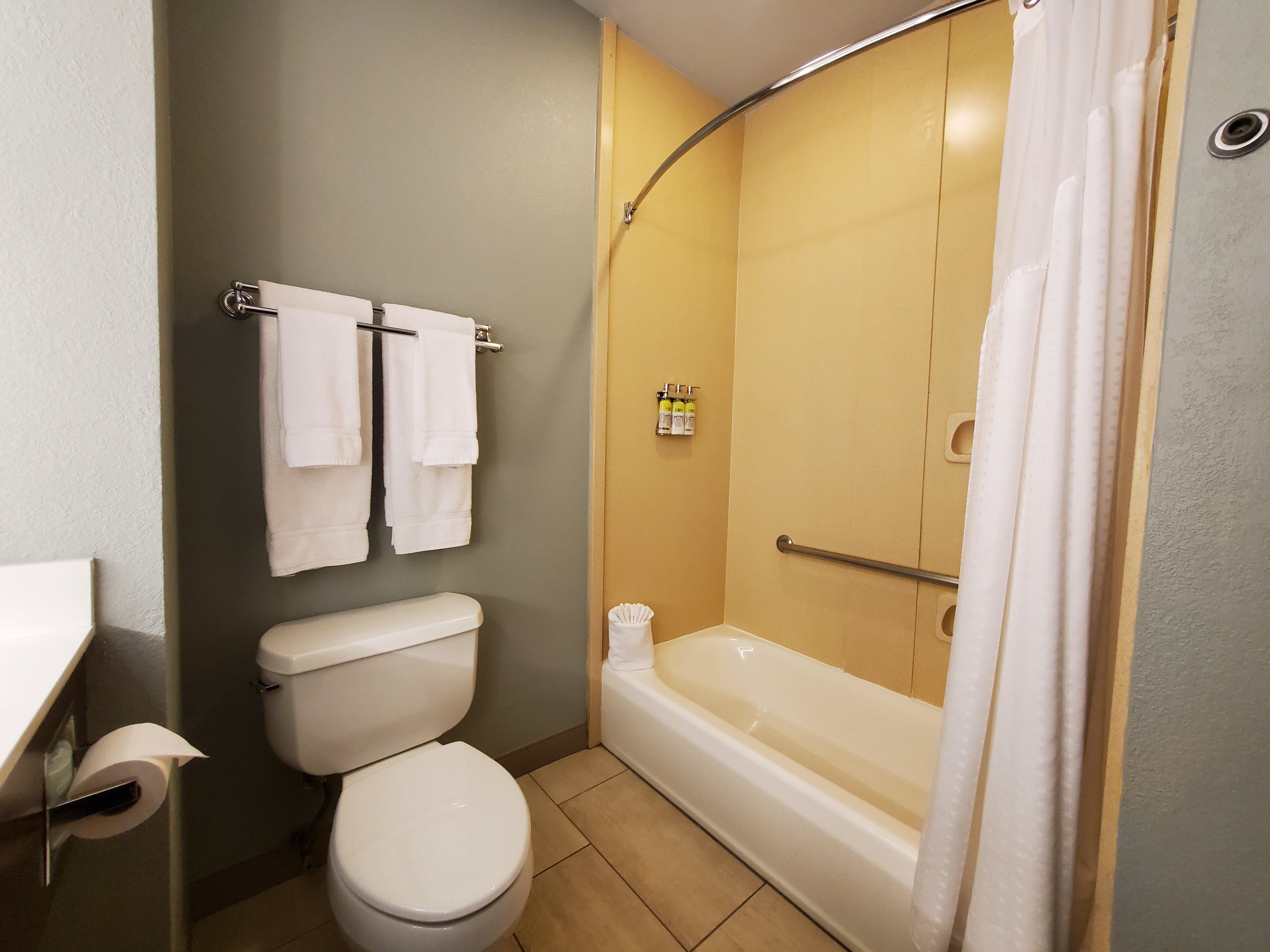 Holiday Inn Express Pearland By Ihg Exterior photo