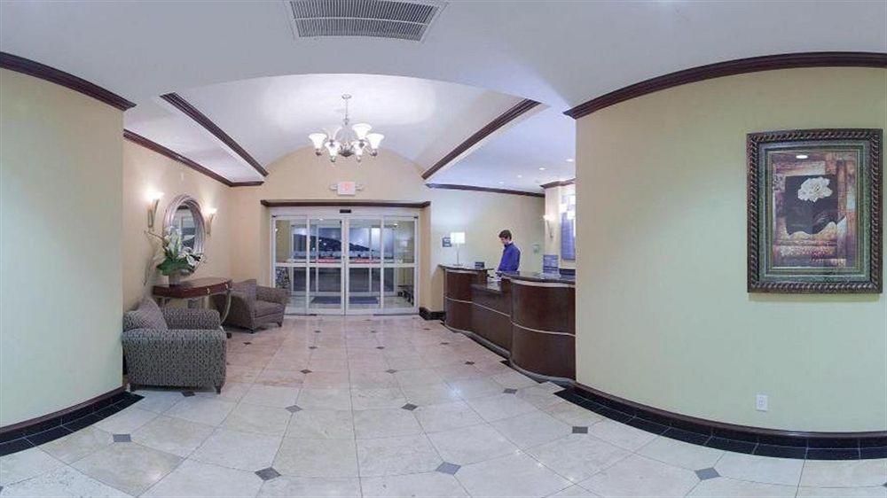 Holiday Inn Express Pearland By Ihg Exterior photo